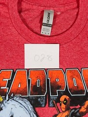 Deadpool T-shirt Mens Medium Red Gildan Heavy Cotton Polyester Riding Unicorn
