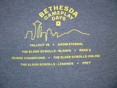 2018 PAX WEST T SHIRT XL SEATTLE BETHESDA GAMEPLAY DAYS PENNY ARCADE NERD TECH
