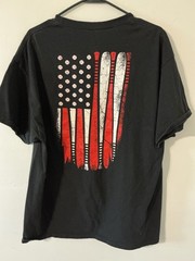 Cincinnati Reds t-shirt, size XL, US flag with baseballs, black