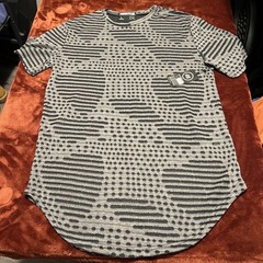 Mecca Mens Large Gray Black 3D Textured Pattern Short Sleeve Modern T-shirt NWT