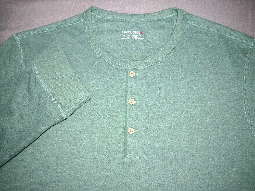 Men’s UNTUCKit Long Sleeved Green 50/50 Henley T-Shirt XXL