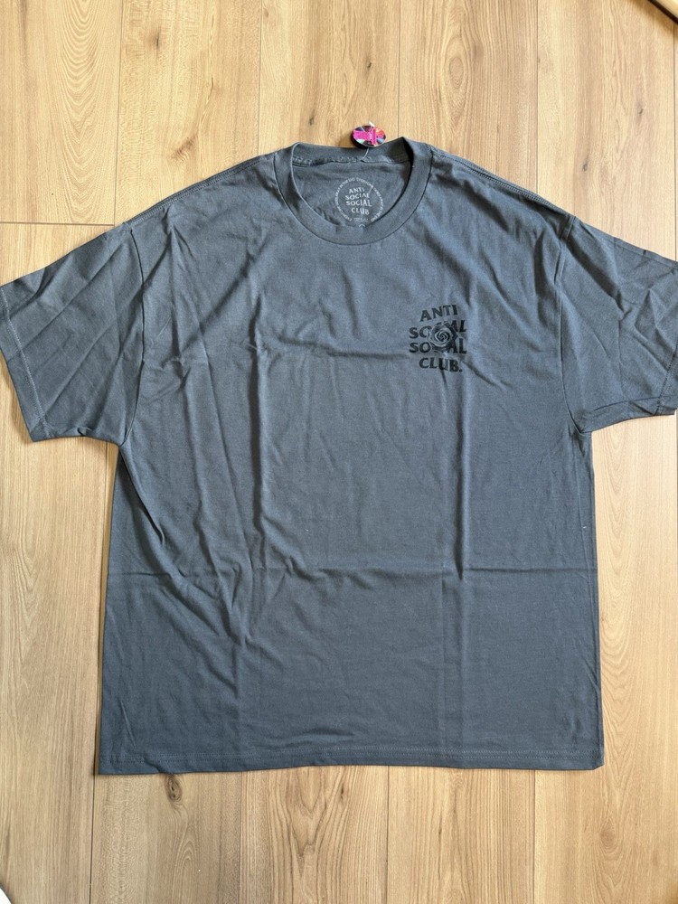 anti social social club Men’s SS2020 Hung Up Bat Emoji Tee LV5 Black gray XXL