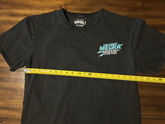 Cold Ones Graphic T Drunken Might Mecha Moefoe LE Official Youtuber Merch XL