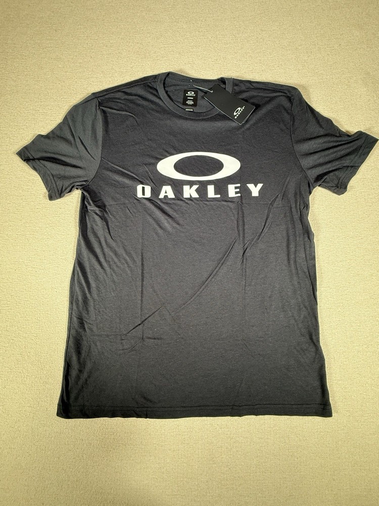 OAKLEY O BARK BLACKOUT T-Shirt NWT Medium FREE SHIPPING!!!
