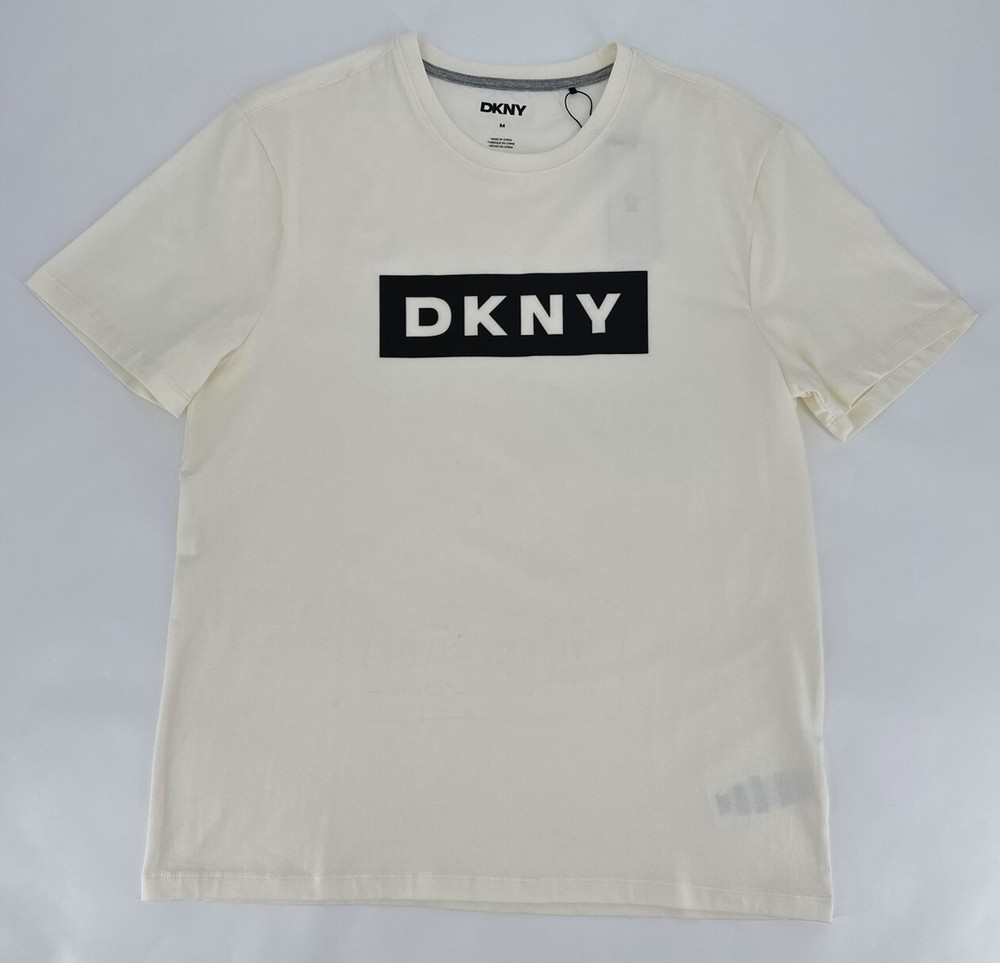 DKNY T-Shirt Mens Medium Tofu Box Logo Designer Crewneck Tee Cotton Retro Y2K