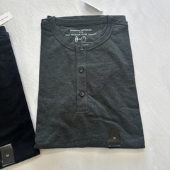 (2) Banana Republic Men Sz M Prem. Wash Henley Short Sleeve Black & Grey T-Shirt