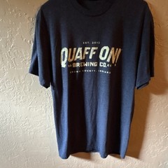 District The Concert Tee Blue L Short Sleeve Crew Neck Quaff On Graphic Tee