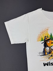 Rare Vintage 90s Peanuts Snoopy Wisconsin Outdoor Camping Bonfire Art Cartoon T