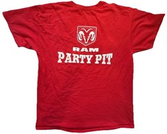 Vintage 99.5 WYCD Detroit Ram Party Pit Graphic T Shirt Red Gildan Size L