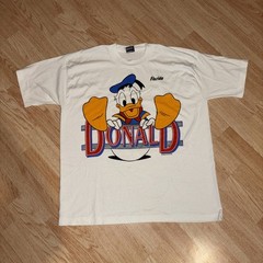 Vintage Donald Duck T-Shirt. best fruit of the loom XL￼