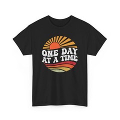 Vintage Summer T-Shirt | Retro 70s 80s Beach Tee | Classic Vacation Vibes