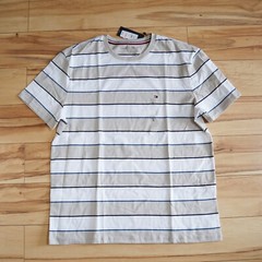 Tommy Hilfiger Men’s Short Sleeve Crew-Neck Stripe Tee T-Shirt