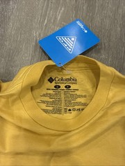 Columbia PFG T-Shirt Mens Small Yellow Swordfish Art Fishing Gear Angler Outdoor