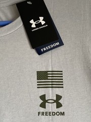 Mens 2XL Under Armour Freedom Flag Variation Loose Fit Gray T Shirt