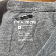 Nike Tee Athletic Cut Men Size L Solid Gray Sparkling Logo Crew-Neck T-Shirt