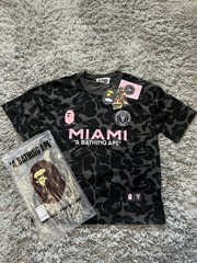 A Bathing Ape BAPE Miami Black/Pink Camo Graphic Logo Tee Shirt Men’s S