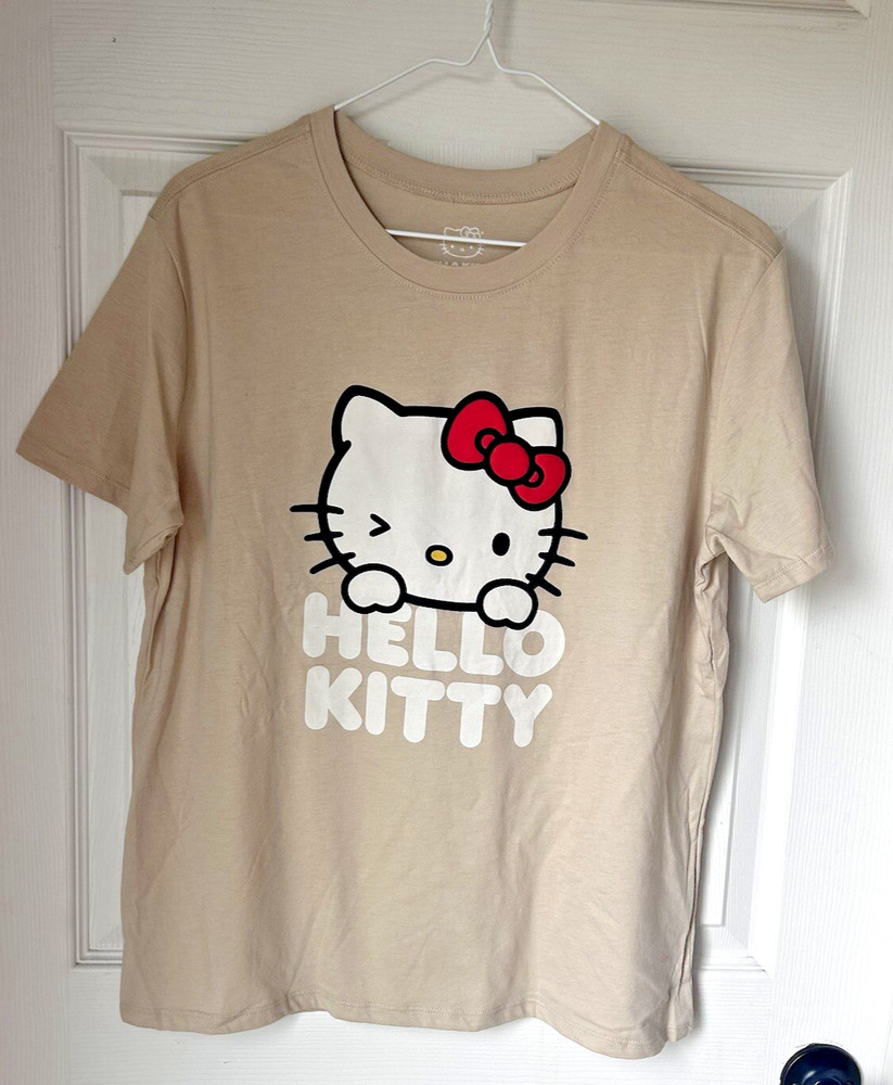 Hello Kitty & Frends T-Shirt Sanrio Unisex Large Tee Tan NWOT 2024 Cartoon BxK
