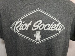 Riot Society Adult Medium Gray TShirt