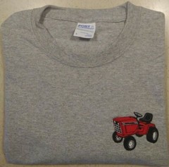 IH Cub Cadet Original,Hood Logo,70/100,149,1650 or 982 100% Cotton T-shirt
