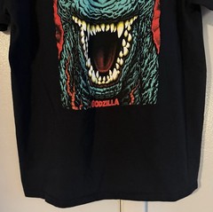 Santa Cruz X Godzilla Destroyer Skateboard T Shirt Large – Black
