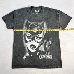 Goat Crew DC Comics Catwoman Graphic T-Shirt Men’s Small Grey Mineral Wash Look