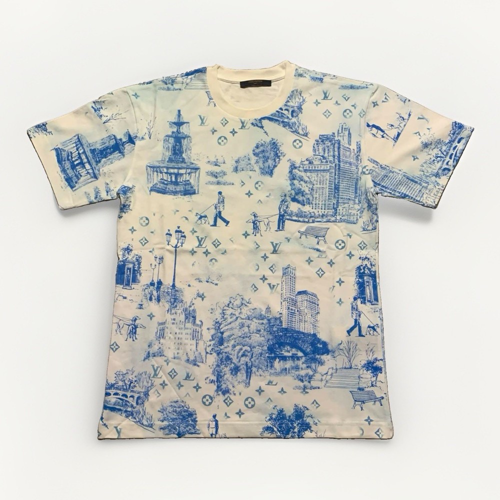 Louis Vuitton Blue Toile Monogram, Size Small
