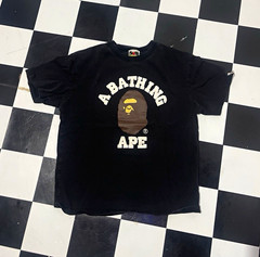 A Bathing Ape BAPE Men’s Black Graphic Logo Crew Neck Short Sleeve T-Shirt L