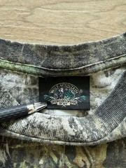 Lot of 3 Vintage Mossy Oak and Realtree Camo Long Sleeve Pocket T-Shirts