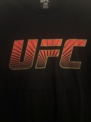UFC LOGO GRAPHIC T-SHIRT MEN’S BLACK SIZE M 100% COTTON NWT
