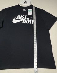 Nike Sportwear Just Do It Swoosh Graphic T-Shirt Black White Men’s XL AR5006-011