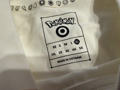 Pokémon x Target 30th Anniversary – Charizard Adult T-Shirt – Size XL