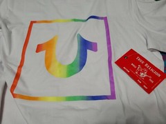 NEW True Religion White Rainbow/Pride Color Horseshoe Logo Tshirt SZ 2XL
