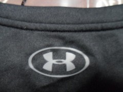 4XL NWT Under Armour 100% Poly black Ultra Light Tech 2.0 Damaged Shirt