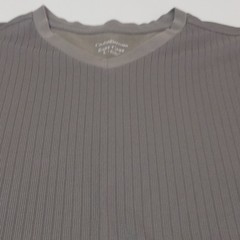 Croft & Barrow Men’s Gray Solid Knit V-Neck Short Sleeve Easy Care T-Shirt L