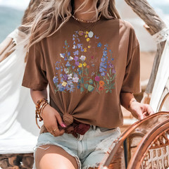 Floral Garden Wildflowers T-Shirt – Botanical Nature Lover Tee