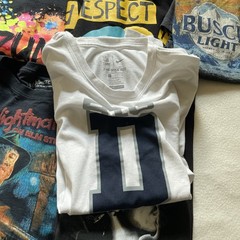 Lot of 20 Graphic T-Shirts Mens Mixed Brands Vintage Modern Bulk Resale Bundle
