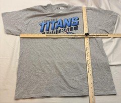 Tennessee Titans Football Shirt Mens XL Gray Tee T-Shirt NFL Team Apparel