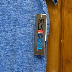 New With Tags 32 Degrees Cool Blue Eyes T-Shirt Crew Neck Short Sleeve Size M