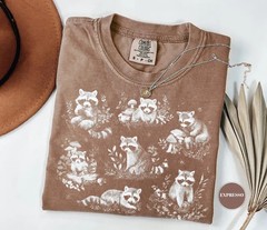 Woodland Raccoon Forest Animal Graphic Comfort Tee Soft Cozy Gift Unisex