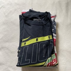 Lot of 20 Graphic T-Shirts Mens Mixed Brands Vintage Modern Bulk Resale Bundle