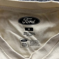 Ford T-Shirt Mens Size M Cream Mustang Street Legend Graphic Racing Casual Tee