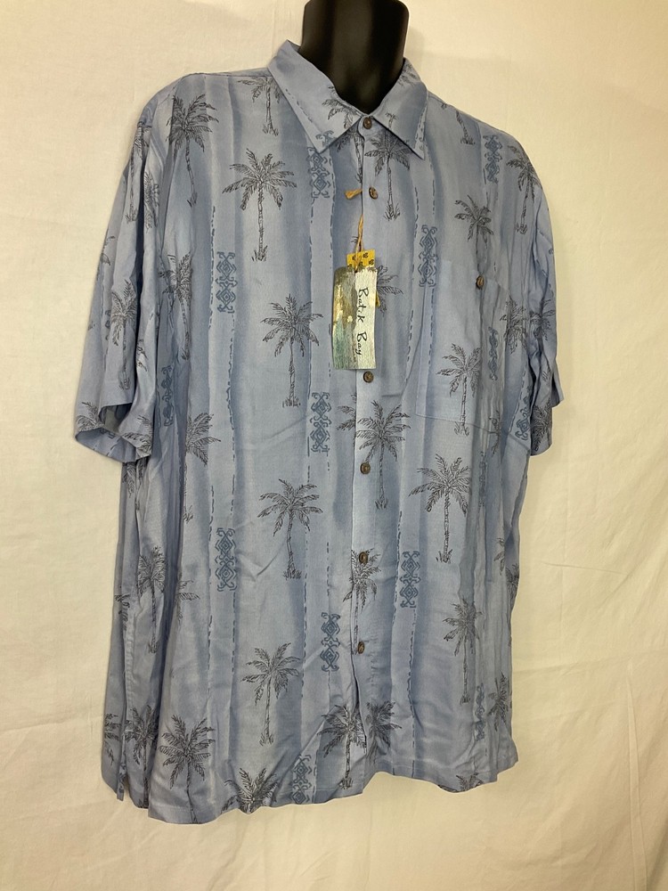 Batik Bay Light Blue Hawaiian Print Button Down Shirt Men’s Size XL NWT