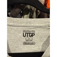 Uniqlo UTGP 2017 Nintendo Pokemon Pikachu Pixel Graphic T-Shirt Gray Small