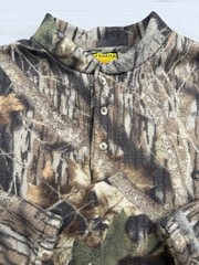 Vtg Sasquatch Mossy Oak Camo Henley Sweatshirt Long Sleeve Faded USA Made Men XL