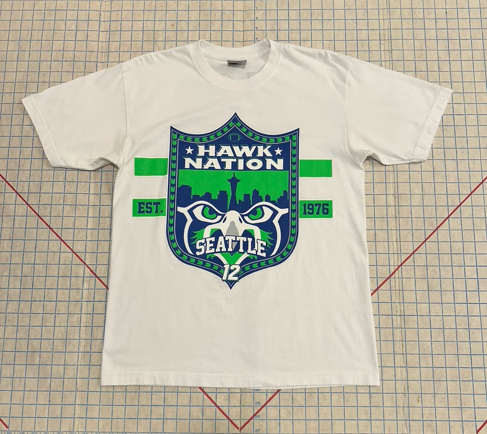 Shaka Wear Super Max Heavy T-Shirt Large Seattle Seahawks White