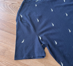 Nautica Men’s T-Shirt Size Large Navy Blue All Over Logo Print Crew Neck NEW