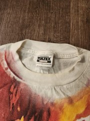 RARE Vintage 1999/1990s All Over Print (AOP) Pink Floyd The Wall Shirt L Large