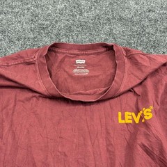 Levi’s Relaxed Fit Chest Logo T-Shirt