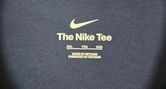 NIKE INC. “Basketball Crate” Mens Blue Cotton Short Sleeve T-Shirt size 2XL