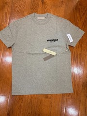 Essentials Set T-shirt and Short in Dark Oatmeal (size M)